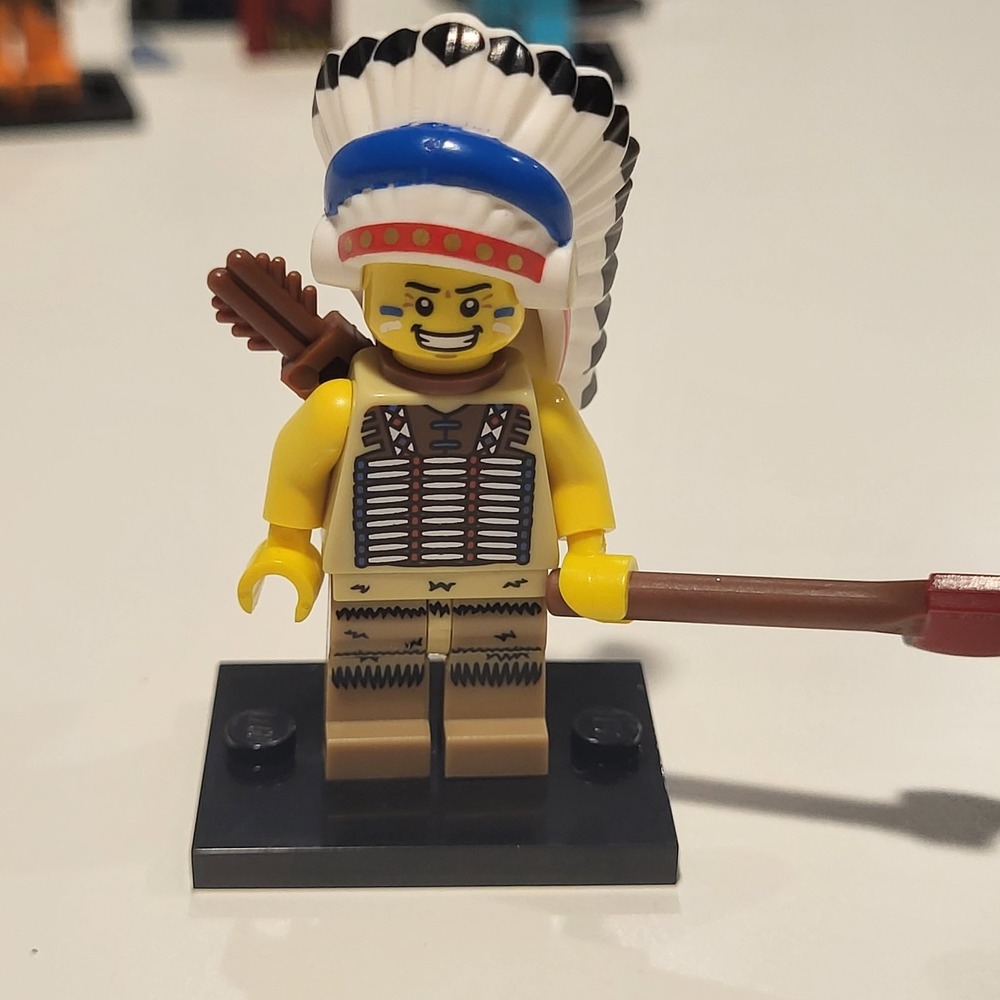 Lego Minifigure Mixed Lot Of 10 Native American Jasmine Rocker Llama CMF - Picture 2 of 12